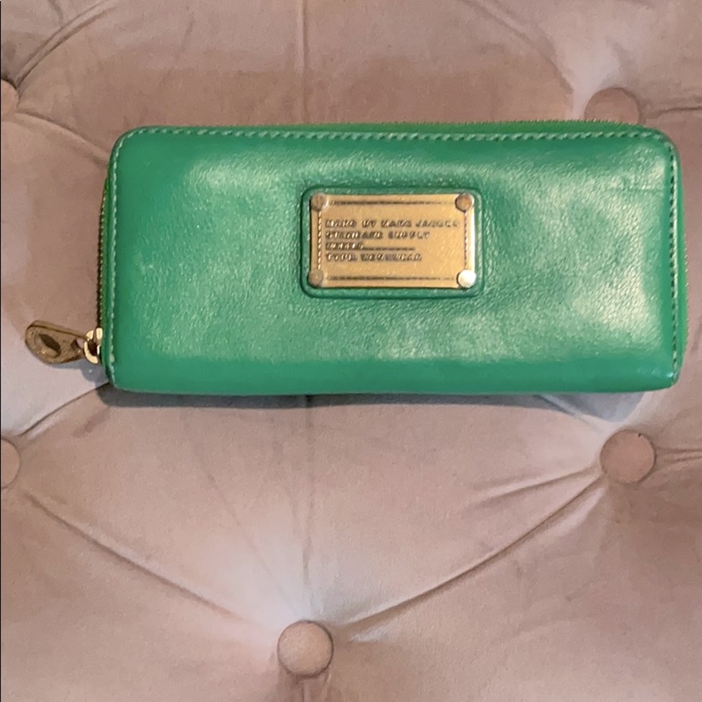 Marc by Marc Jacobs Wallet 🚫 NOT FOR SALE 🚫